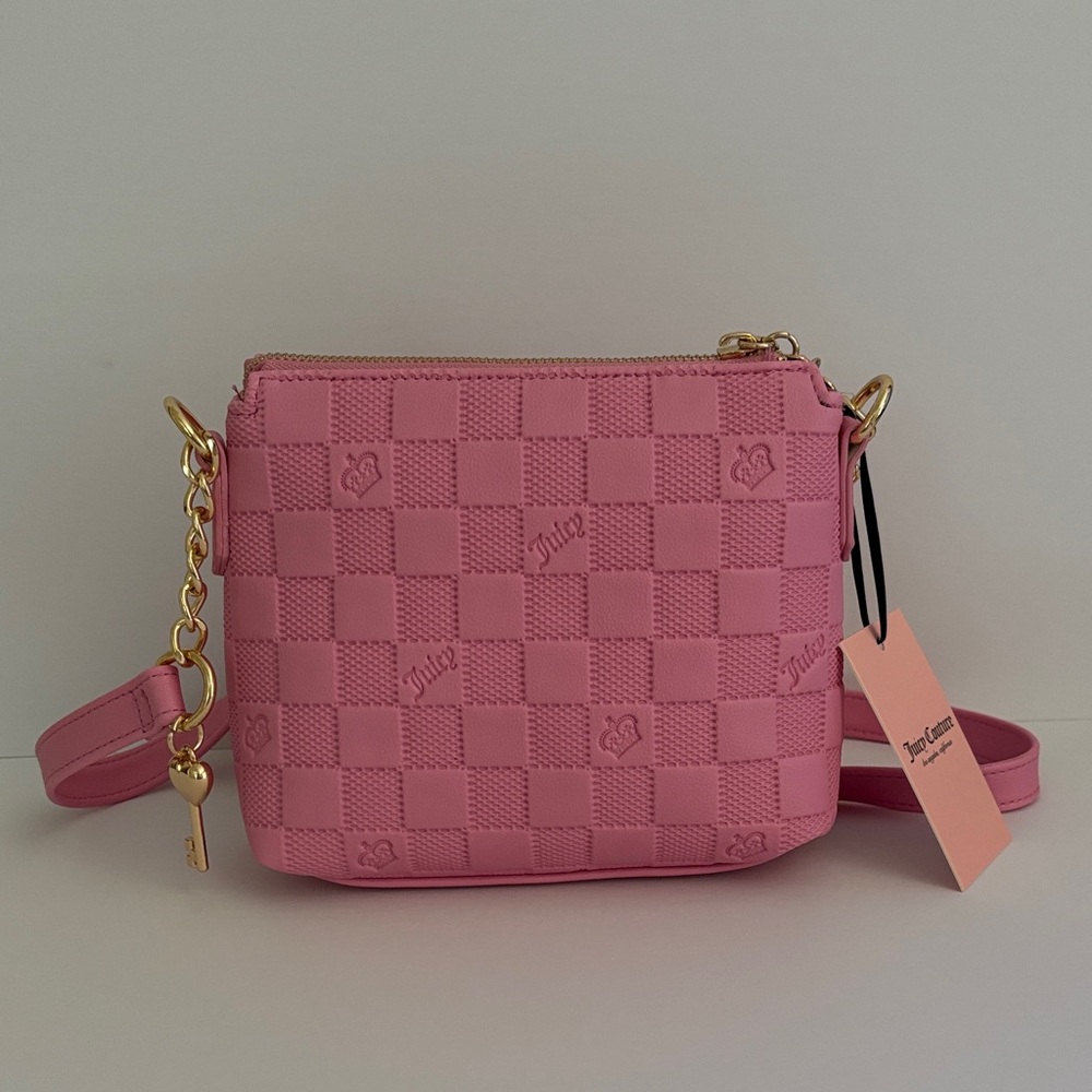 ☀️Juicy Couture Pink Crossbody with Gold Hardware - Picture 3 of 10